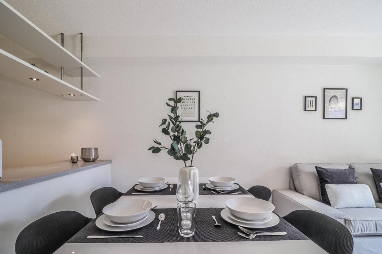 Modern Apartment Close To Martigny Train Station Экстерьер фото